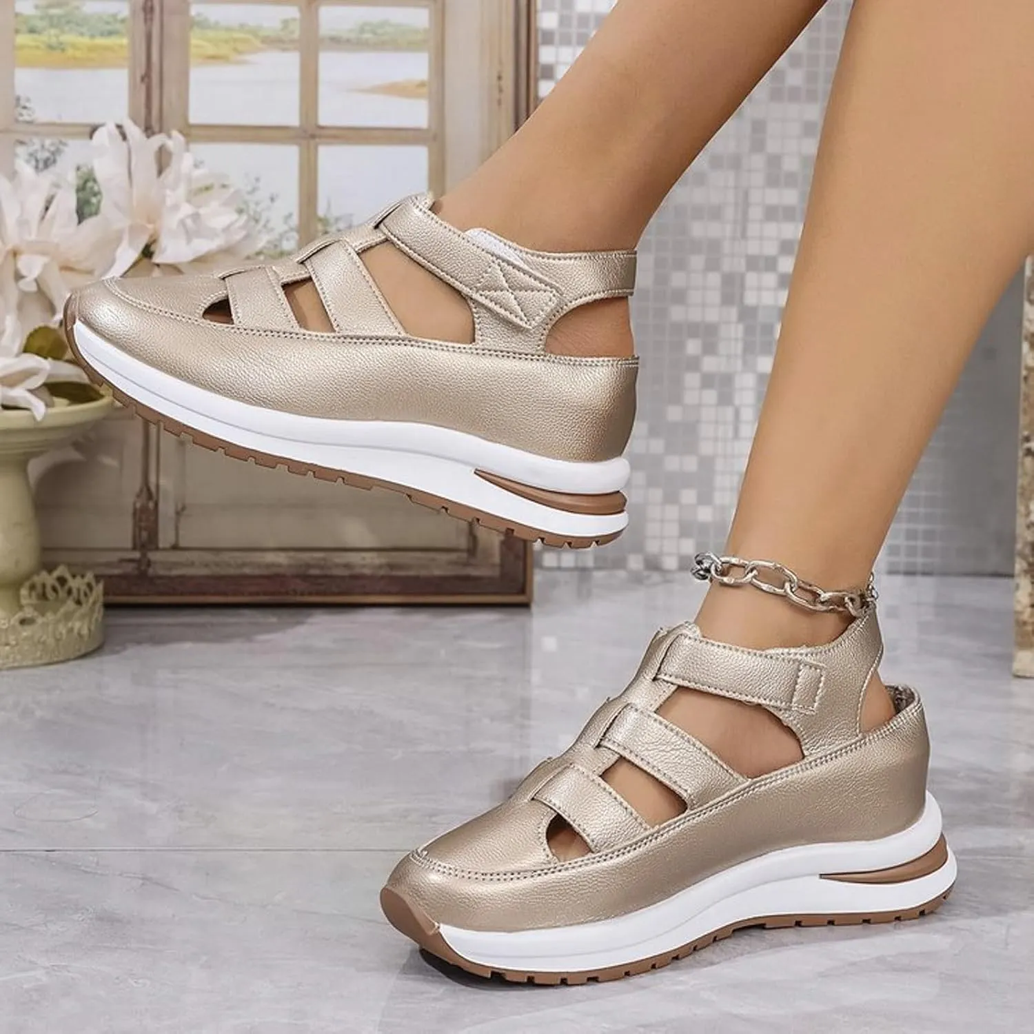 Closed Toe Hollow-Out Sandals for Women Plus Size Platform Wedge Sandals Casual Buckle Ankle Strap Shoes Summer Comfortable Weaving Shoes Height-Boosting Thick Sole Shoe