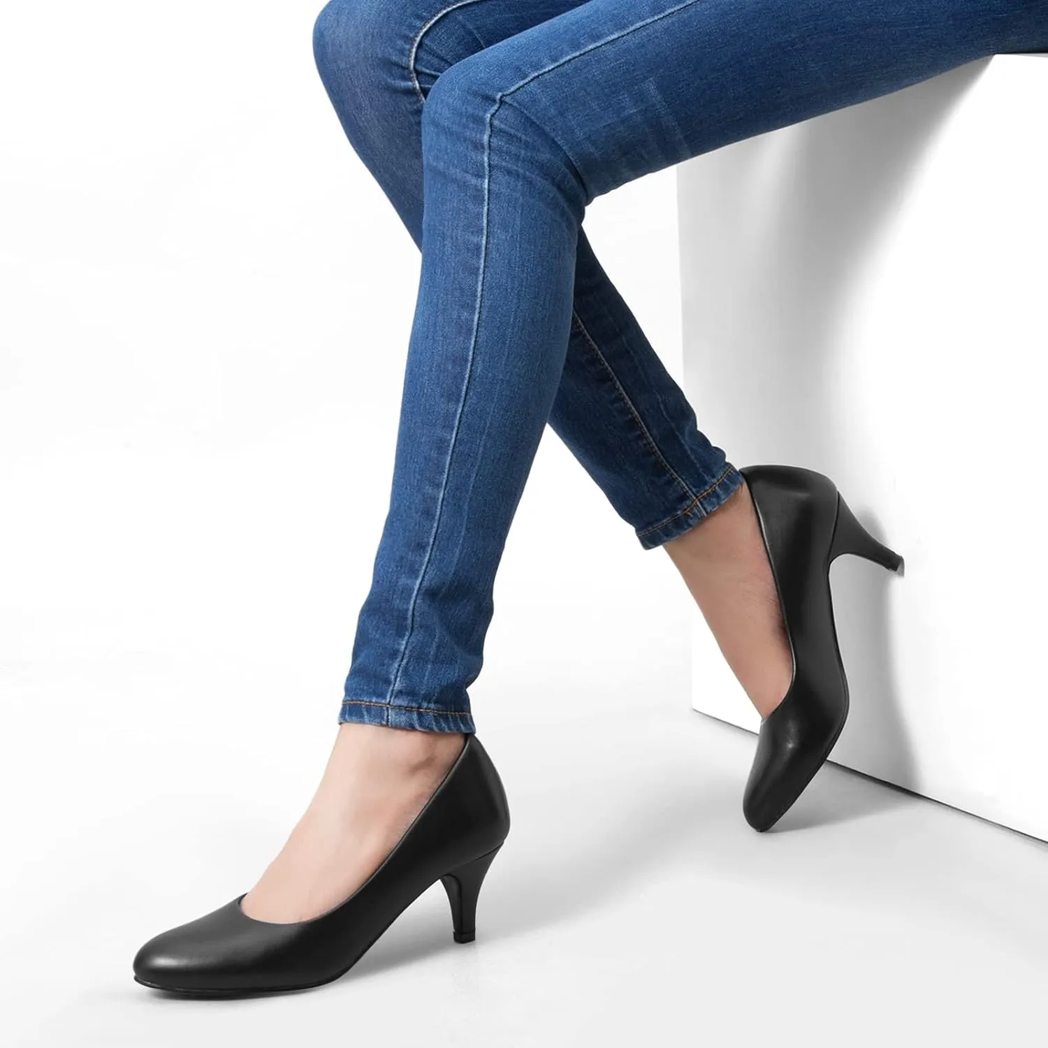 Greatonu Women’s Round Toe Low Heel Pumps Kitten Heels Closed Toe Dress Pumps Shoes Wedding Party Shoes Work Heels