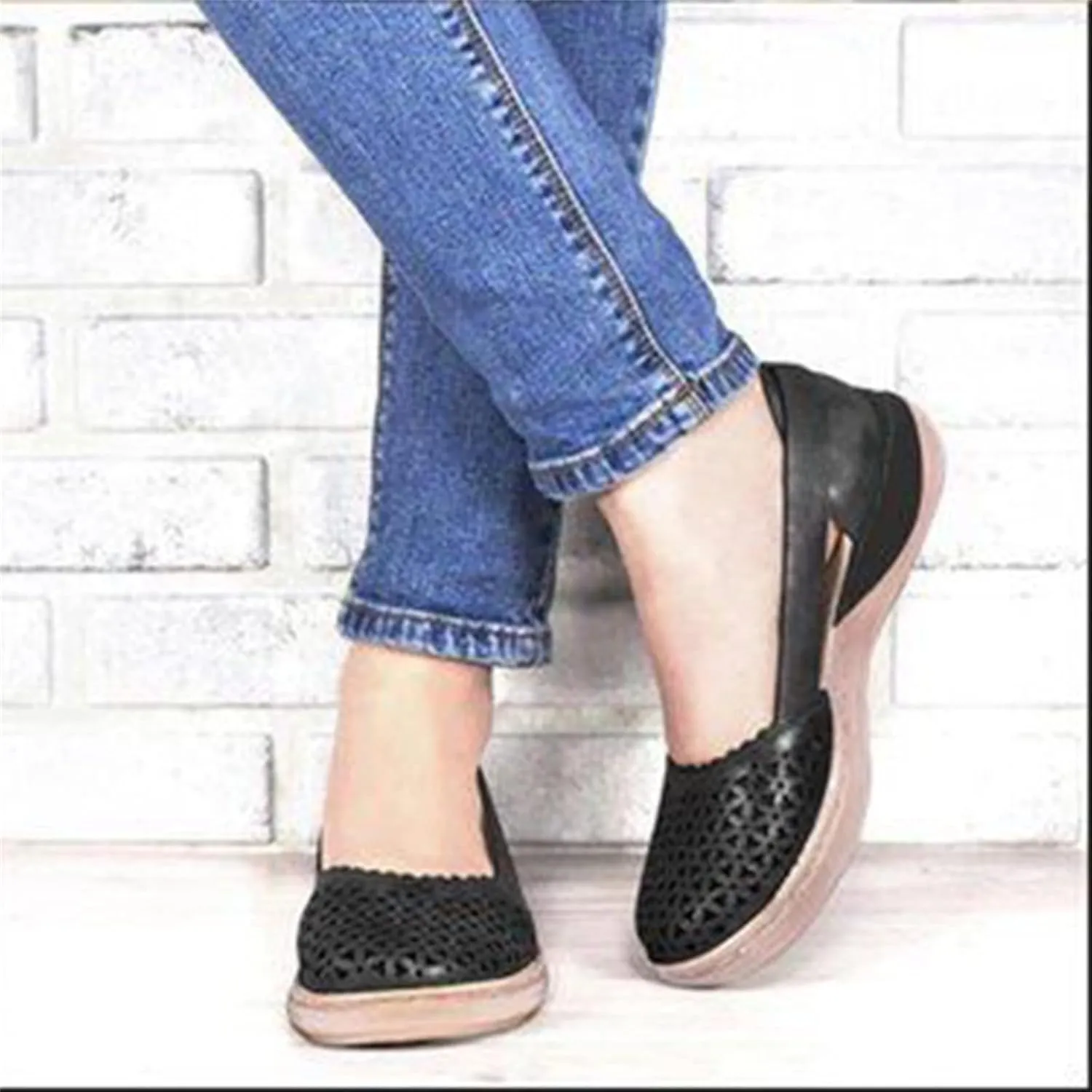 Lausiuoe Shoes For Women Sneakers Cute Low Top Canvas Walking Shoes Casual Fashion Slip On Soft Non-Slip Flat Loafers
