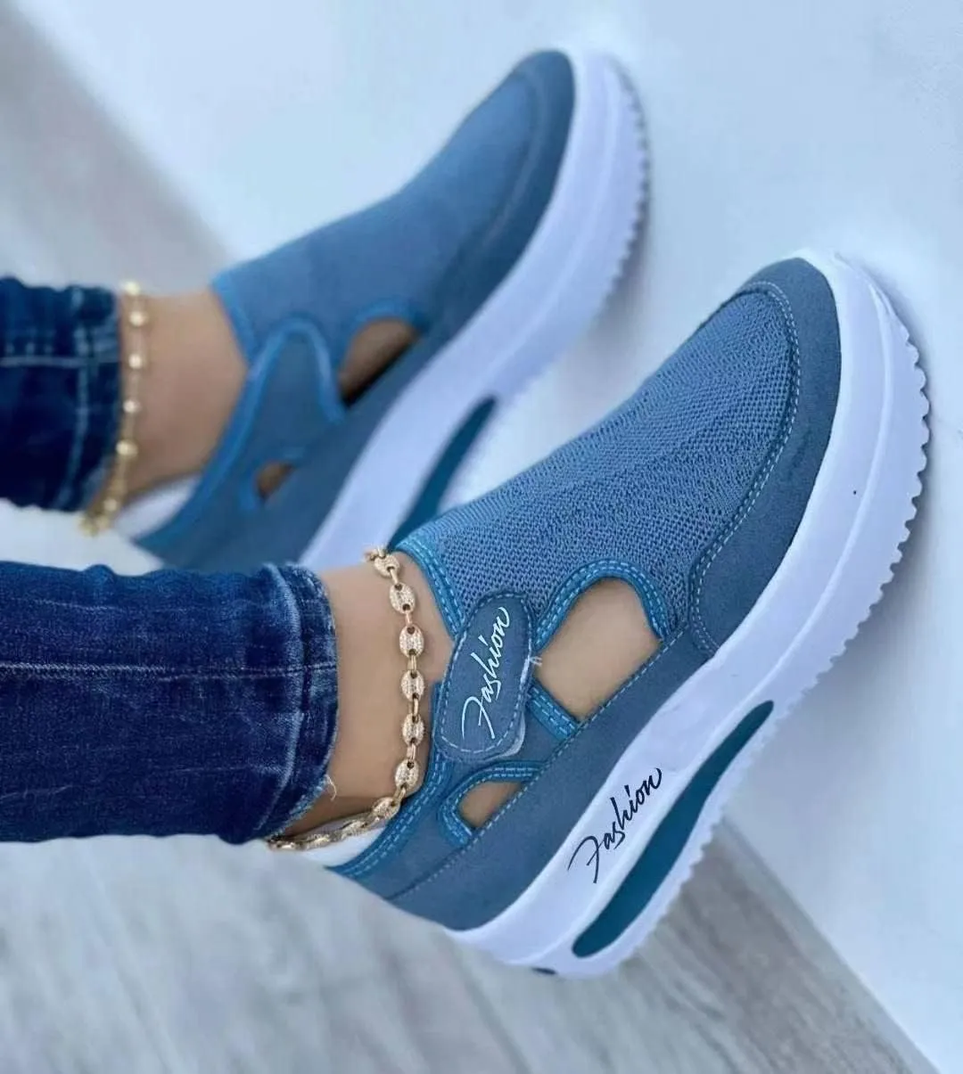 Lausiuoe Women's Fashion Sneakers Slip On Comfortable Casual Walking Shoes Classic Fall Low Top Canvas Flat Loafers