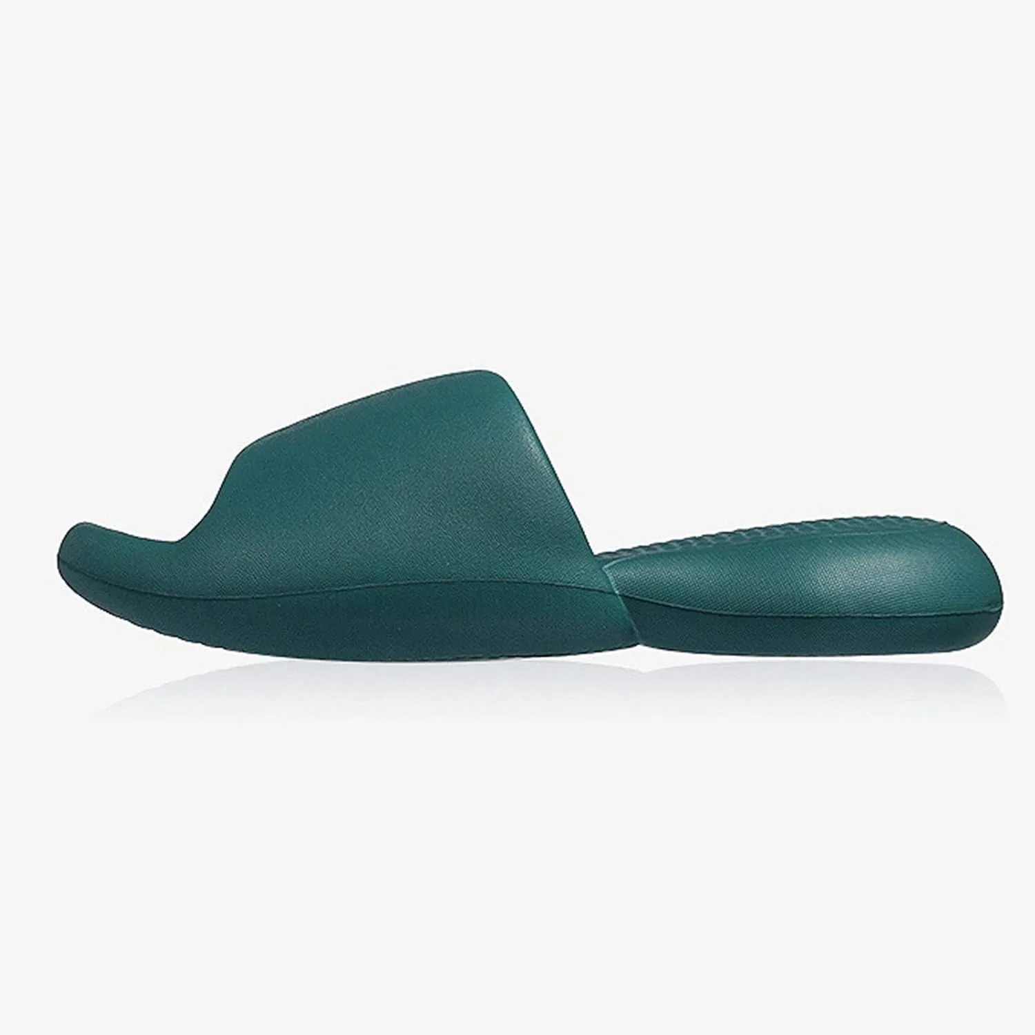 Mens Womens Non Slip Quick Drying Shower Slides Bathroom Sandals Ultra Cushion Thick Sole Cloud Slippers for Women and Men Ultra Soft Foldable Travel Slippers Lightweight Vacation Accessories