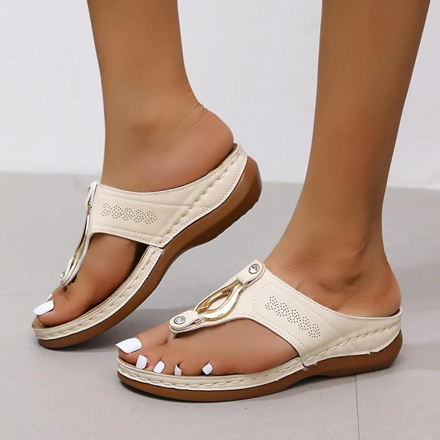 Orthopedic Sandals for Women Arch Support Flip Flops Wide Width Platform Wedge Beach Sandal for Woman Hollow Comfortable Boho Dressy Summer 2025 Cute