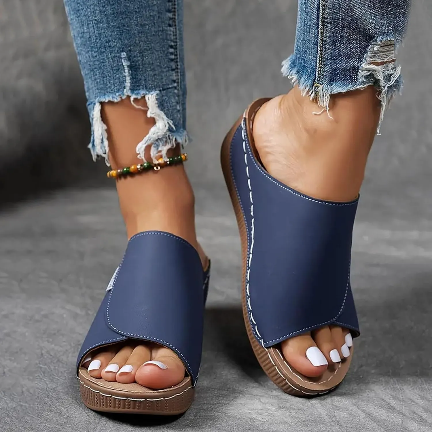 Orthopedic Sandals for Women, Comfortable Arch Support Slides Slip on Dressy Summer Fashion Orthotic Slides Leather Platform Wedge Sandals Ladies Lightweight Thick Cushion Slippers