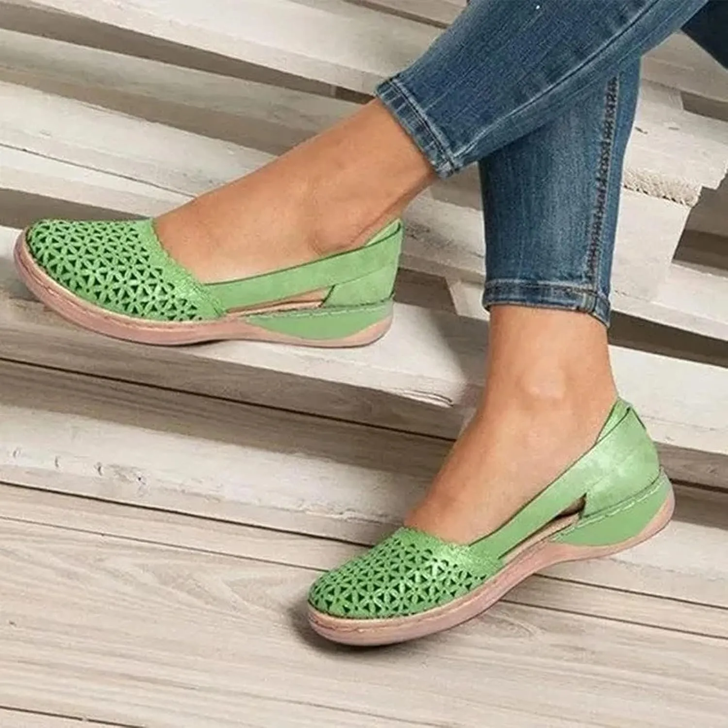 Womens Hollow Ballet Flats Round Toe Slip On Shoes Light Weight Comfort Sandals Retro Low Heels Shoe Vintage Leather Sandal Casual Walking Mary Janes Shoes with Breathable Eyelets