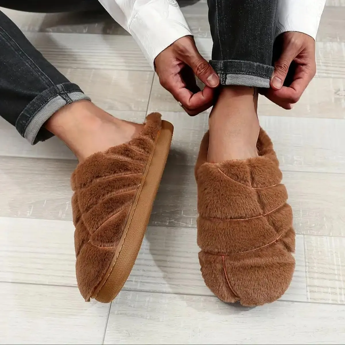 Womens Mens Animal Slippers Cute Cartoon Slippers Winter Warm Animal Couple Slippers Plush Fuzzy Cat Paw Slippers
