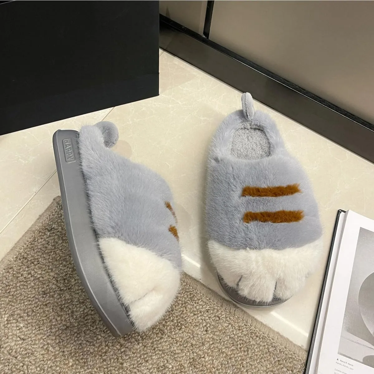 Womens Mens Animal Slippers Cute Cartoon Slippers Winter Warm Animal Couple Slippers Plush Fuzzy Cat Paw Slippers